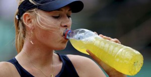 Cropped_sharapova_hydration